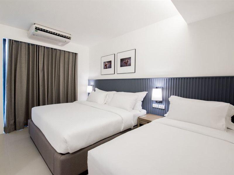 Marina House Muaythai Ta-Iad Phuket Chalong Exterior foto